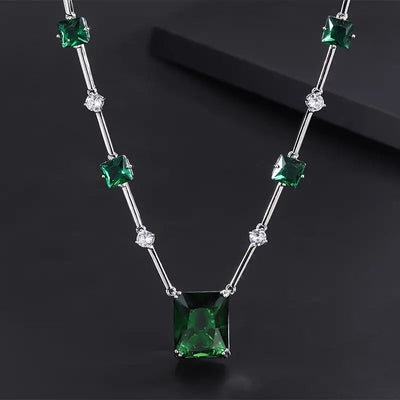 Daphira Verelune Jewelry Set | White Gold
